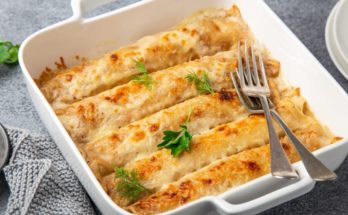 Zapekané palacinky s vajcami, syrom a šunkou