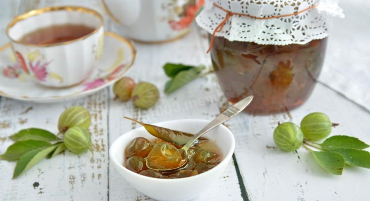 Kráľovský egrešový džem